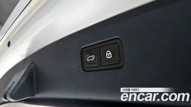 Genesis GV80 2020 — ფოტო 13/20