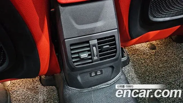 BMW 1 Series 2022 — Photo 24/31
