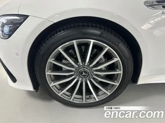 Mercedes-Benz AMG GT 2021 — ფოტო 6/20