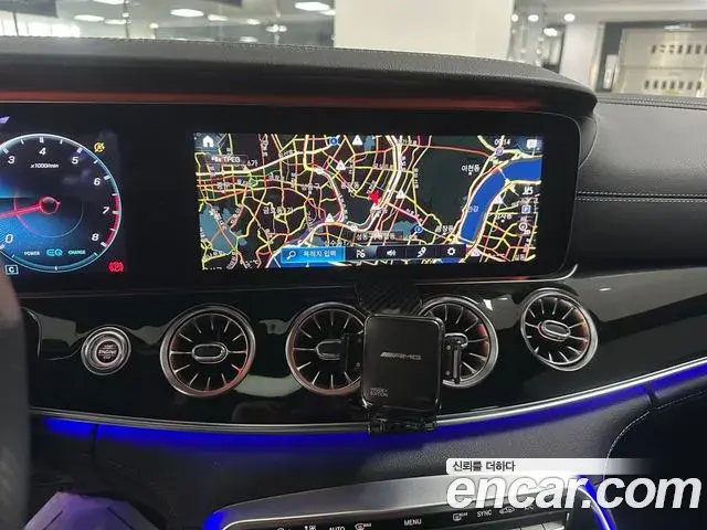 Mercedes-Benz AMG GT 2021 — ფოტო 3/20