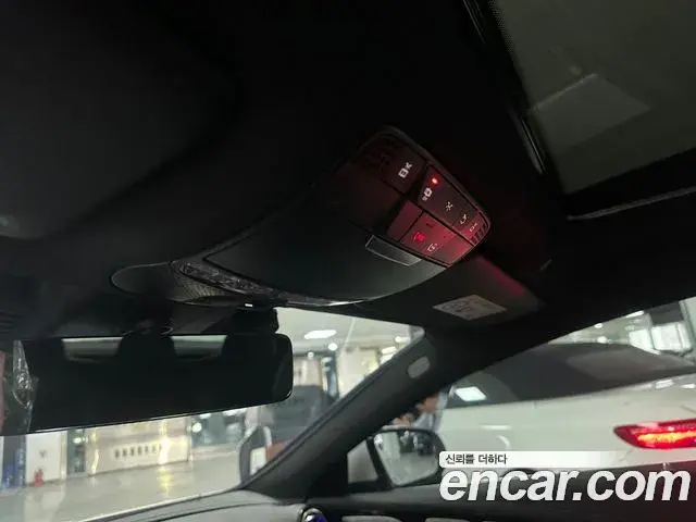 Mercedes-Benz AMG GT 2021 — ფოტო 11/20