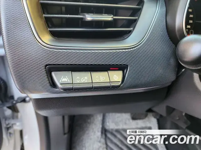 Renault Samsung XM3 2020 — ფოტო 8/19