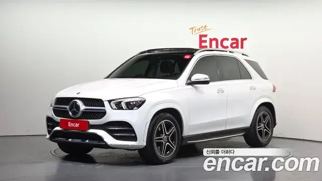 Mercedes-Benz GLE-Class 2020 — Фото 1/20