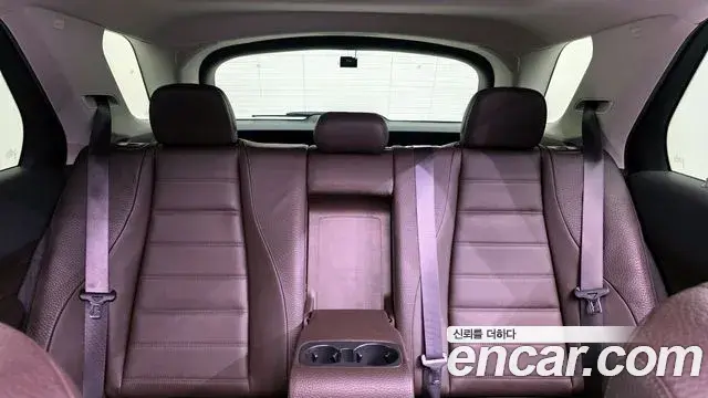 Mercedes-Benz GLE-Class 2020 — Şəkil 21/31