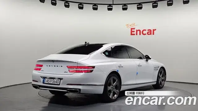 Genesis G80 2020 — Şəkil 19/20