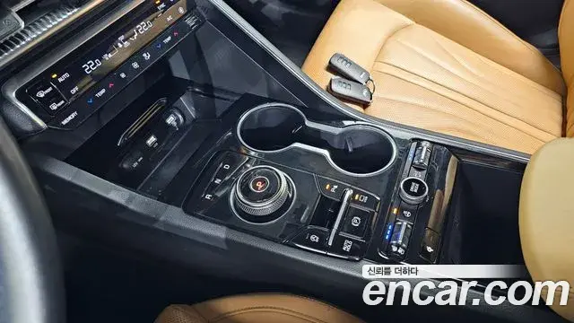 Kia K5 2020 — Фото 9/20