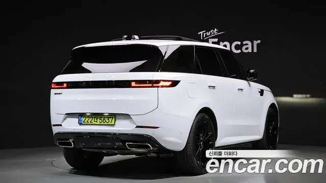 Land Rover Range Rover Sport 2025 — ფოტო 16/20