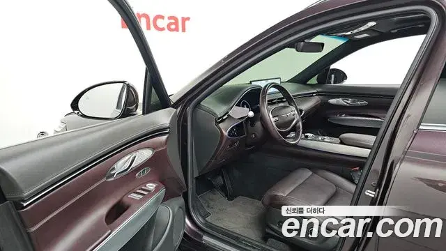 Genesis GV70 2022 — Şəkil 6/25