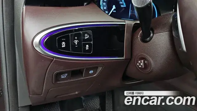 Genesis GV70 2022 — Şəkil 5/25