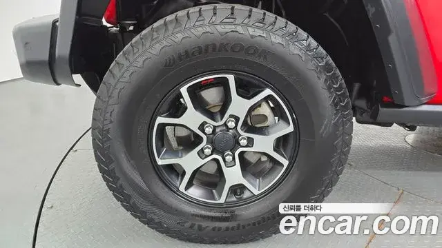 Jeep Wrangler 2021 — Фото 4/20