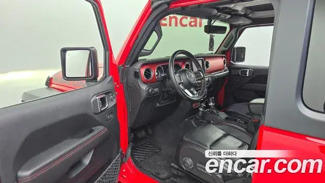 Jeep Wrangler 2021 — Фото 9/20