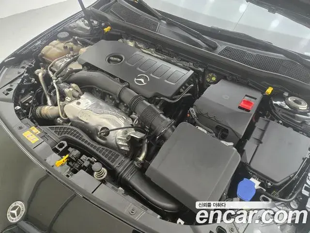 Mercedes-Benz CLA-Class 2022 — Фото 5/20