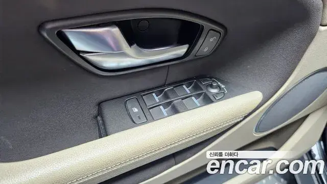 Land Rover Range Rover Evoque 2018 — Photo 3/32