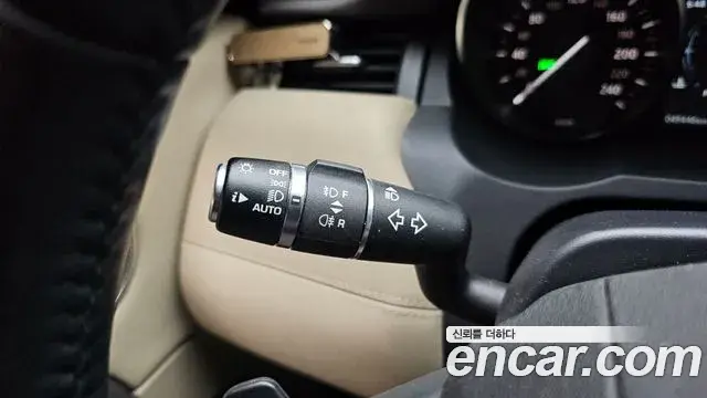 Land Rover Range Rover Evoque 2018 — Photo 18/32