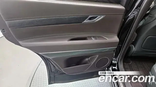 Genesis GV80 2020 — Şəkil 27/30