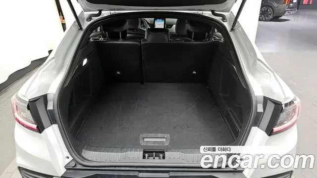 Renault Samsung Arkana 2024 — Şəkil 29/31
