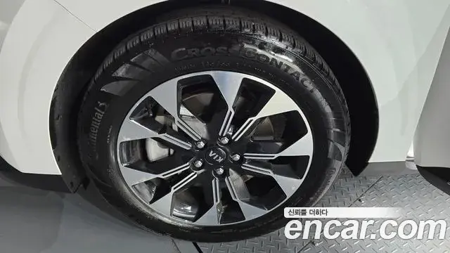 Kia Carnival 2020 — Фото 5/20