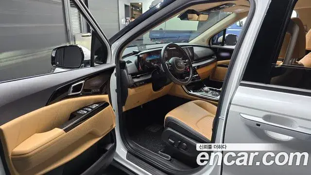 Kia Carnival 2020 — Фото 10/20