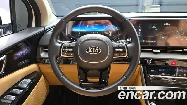 Kia Carnival 2020 — Фото 13/20
