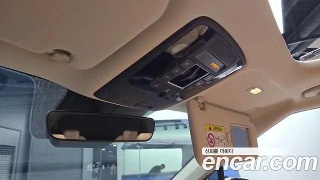 Kia Carnival 2020 — Фото 17/20