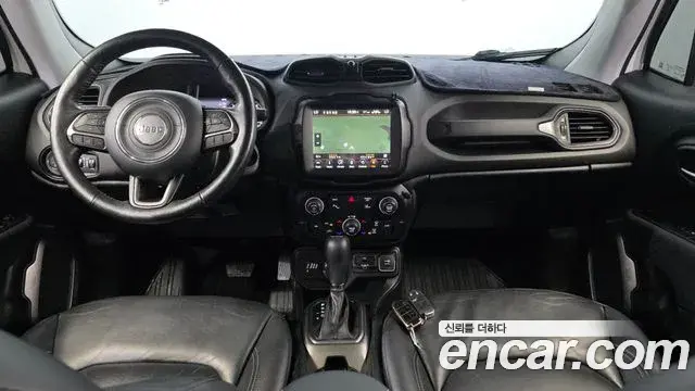 Jeep Renegade 2018 — Şəkil 5/31