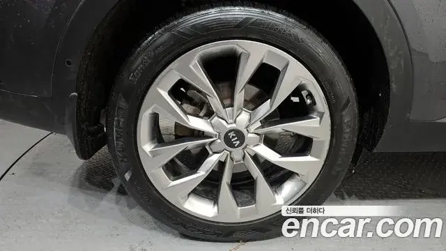 Kia Sorento 2020 — Photo 5/20