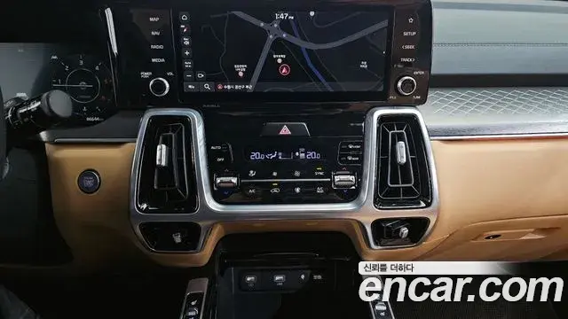 Kia Sorento 2020 — Photo 14/20