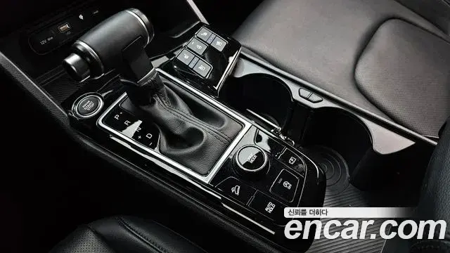 Kia Sportage 2022 — Фото 9/20