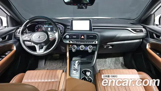 Genesis G70 2018 — Şəkil 19/20