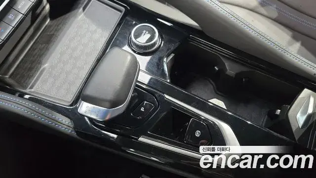 Renault Samsung Grand Koleos 2025 — Şəkil 18/20