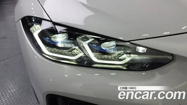 BMW 4 Series 2022 — Photo 20/31