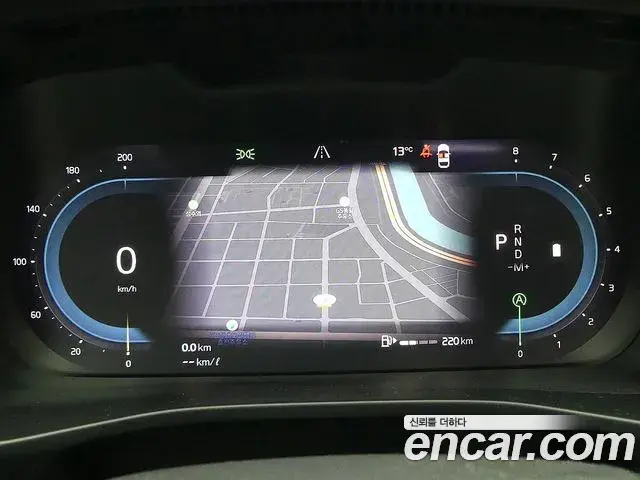 Volvo XC40 2024 — ფოტო 16/20