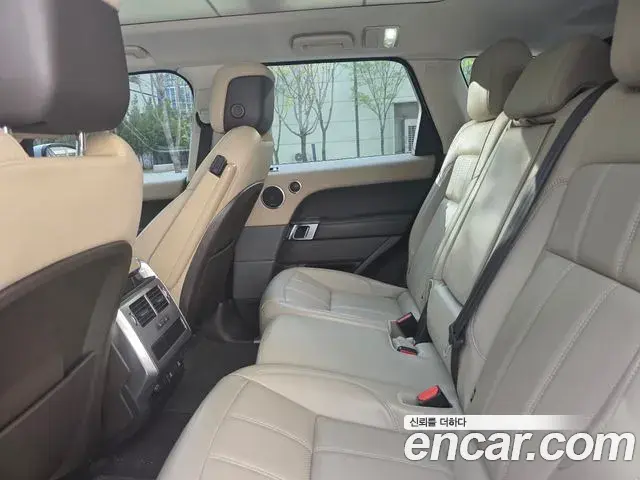 Land Rover Range Rover Sport 2019 — Фото 16/19