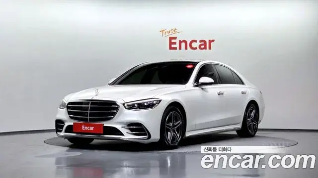 Mercedes-Benz S-Class 2022 — Photo 29/41