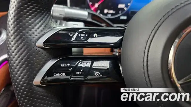 Mercedes-Benz S-Class 2022 — Photo 13/41