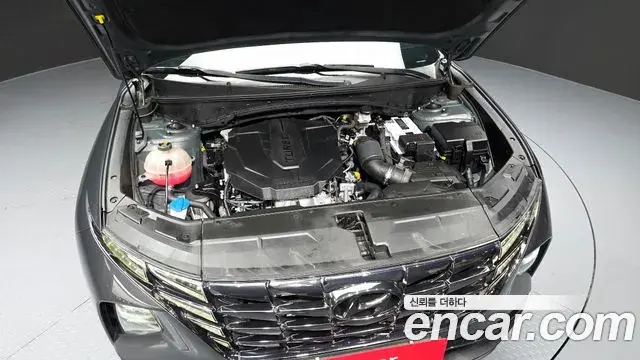Hyundai Tucson Hybrid 2022 — Photo 31/33