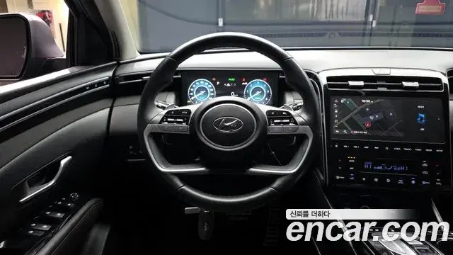 Hyundai Tucson Hybrid 2022 — Photo 14/33