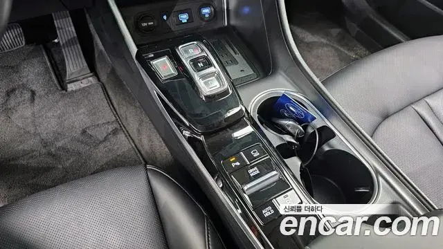 Hyundai Sonata Hybrid 2020 — ფოტო 27/37
