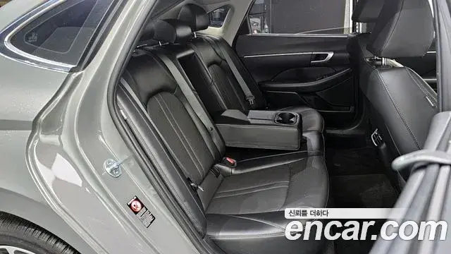 Hyundai Sonata Hybrid 2020 — ფოტო 7/37