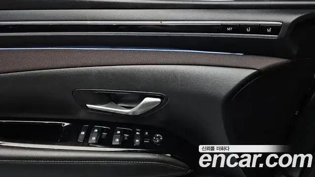 Hyundai Tucson Hybrid 2023 — Photo 8/30