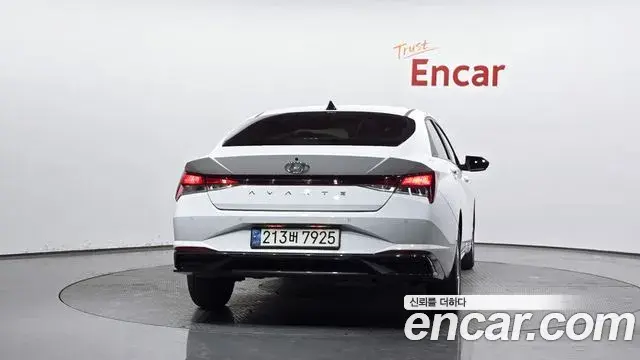 Hyundai The New Avante Hybrid 2021 — Şəkil 12/20
