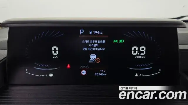 Hyundai Staria 2022 — Фото 8/20