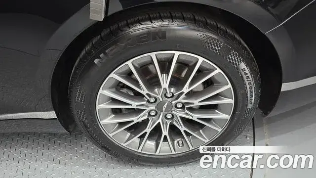 Genesis G80 2021 — Şəkil 8/33