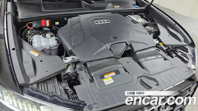 Audi Q8 2021 — ფოტო 2/34