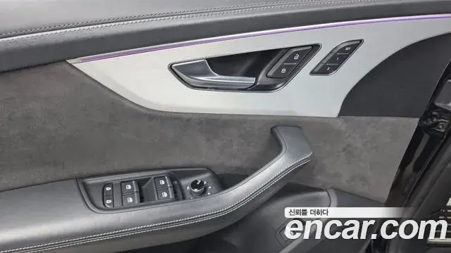 Audi Q8 2021 — ფოტო 12/34
