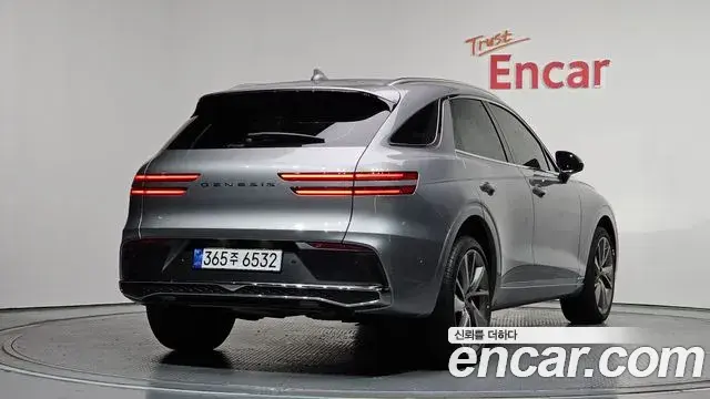 Genesis GV70 2026 — Şəkil 30/38