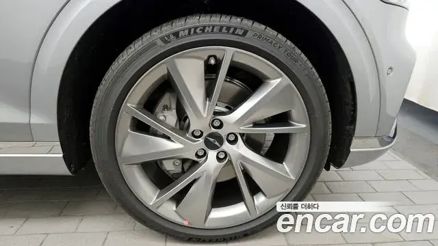 Genesis GV70 2026 — Şəkil 38/38