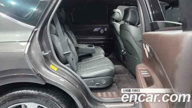 Genesis GV80 2023 — Şəkil 25/34