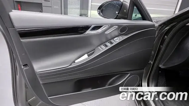 Genesis G80 2021 — Photo 22/30
