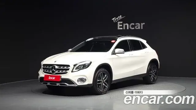 Mercedes-Benz GLA-Class 2018 — Фото 1/20